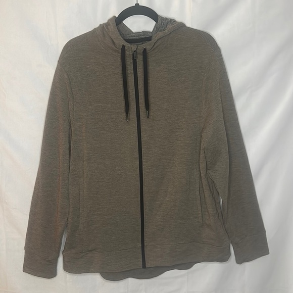 ALL IN MOTION ZIP UP JACKET (L) - Picture 1 of 6